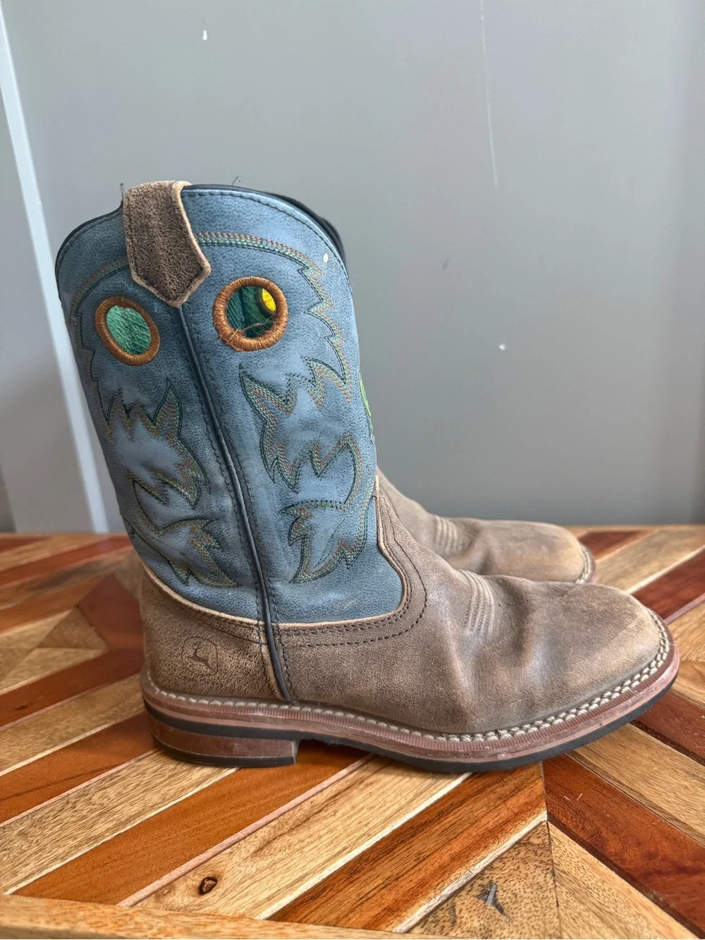 John Deere Leather Cowboy Boots Blue Upper Size Youth 4M